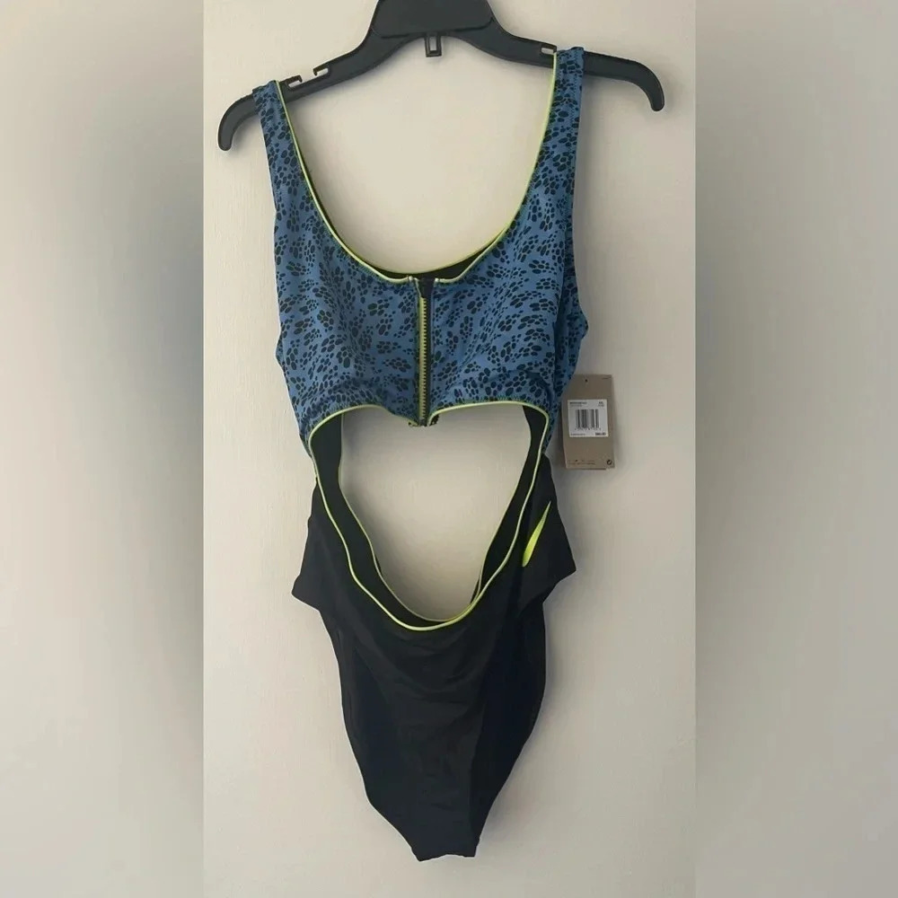 Nike Party Dots Cutout Swimsuit - Picture 2 of 8